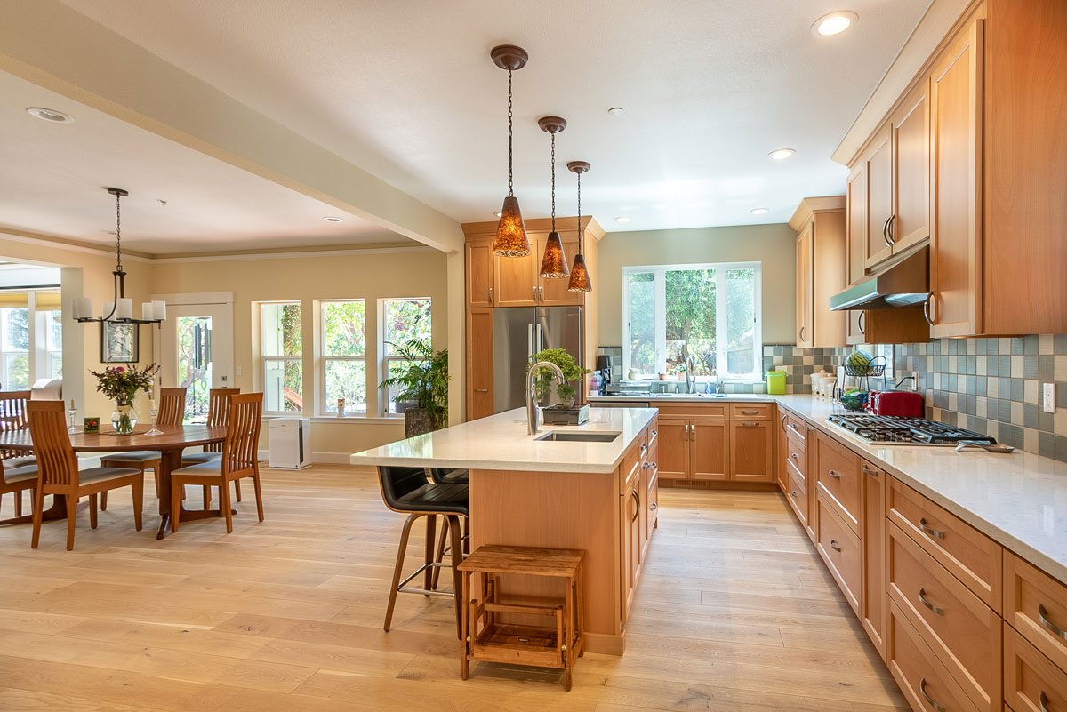 "Transitional Townhouse"Kitchen & two Bathroom RenovationWestside Santa
